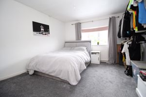 Bedroom- click for photo gallery